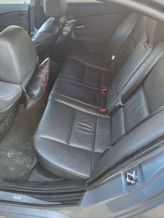 Bara fata/Capota/Aripi/Faruri /Trager BMW E60 520 D M47 163 CP AN 2006