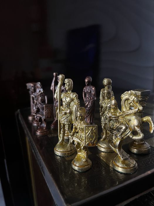 Шахматы металические .