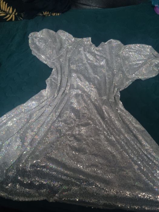 Rochiță din paiete