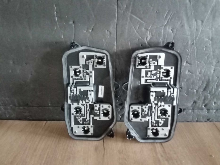 Set stopuri VW Transporter T5 Facelift 2010-2015 stanga/dreapta