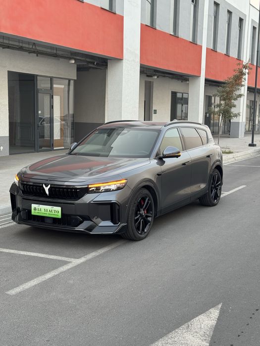 Voyah free 318 с побегом