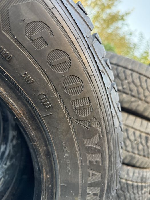 Зимни гуми 225/65R16C Goodyear dot 2023
