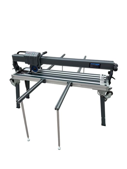 Машина за водно рязане CYP D135