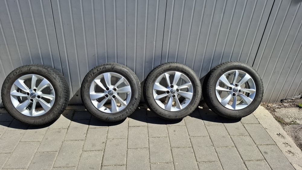 Anvelope roti iarna Fulda Montero 185 65 R15, jante aliaj Opel R15