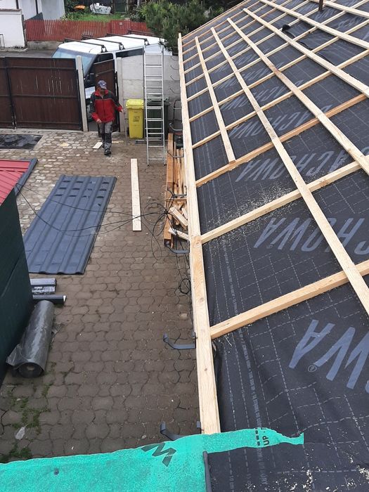 Reparatii acoperisuri, mansardari, dulgherii