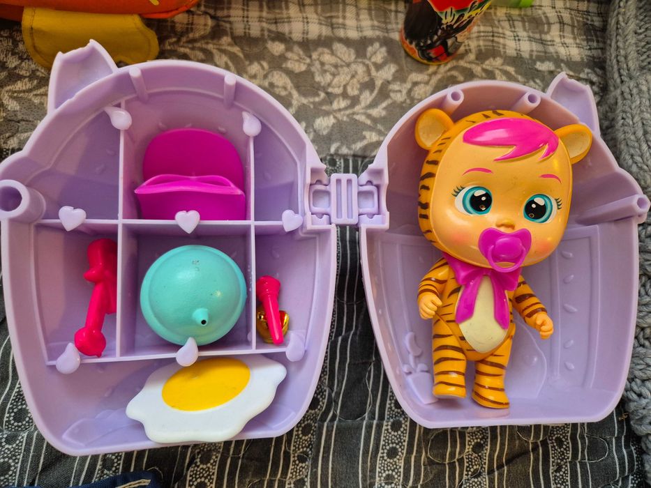 Lot jucarii fete, ghiozdan, carte Craciun Wipe & Clean Usborne