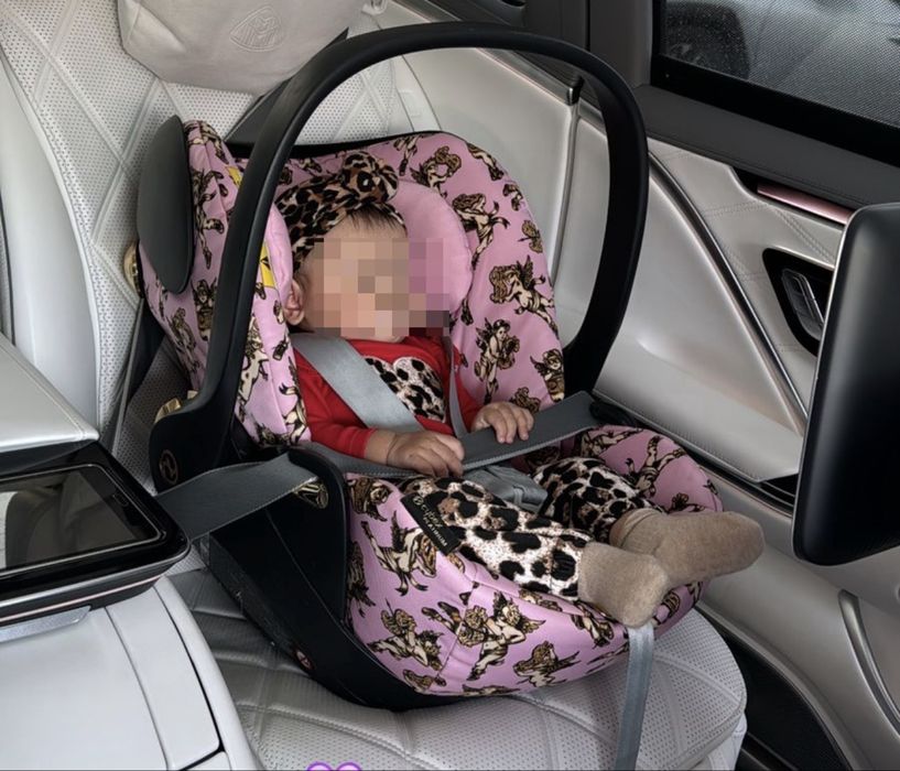 Автолюлька Cybex by Jeremy Scott