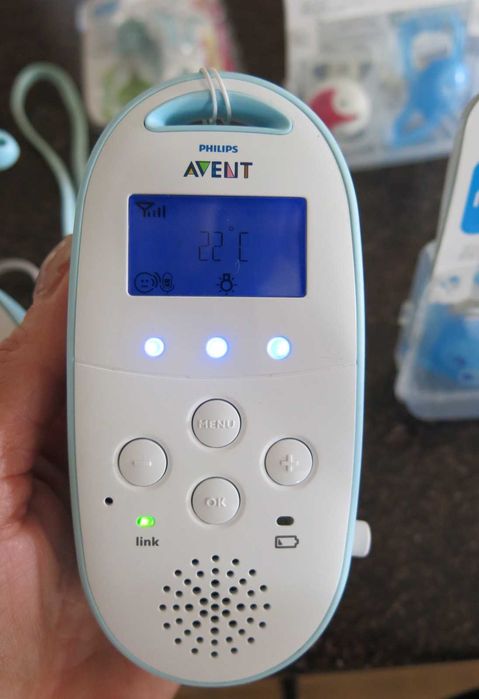Цифpoв бeбeфoн Philips Avent - DECT 560 SCD560
