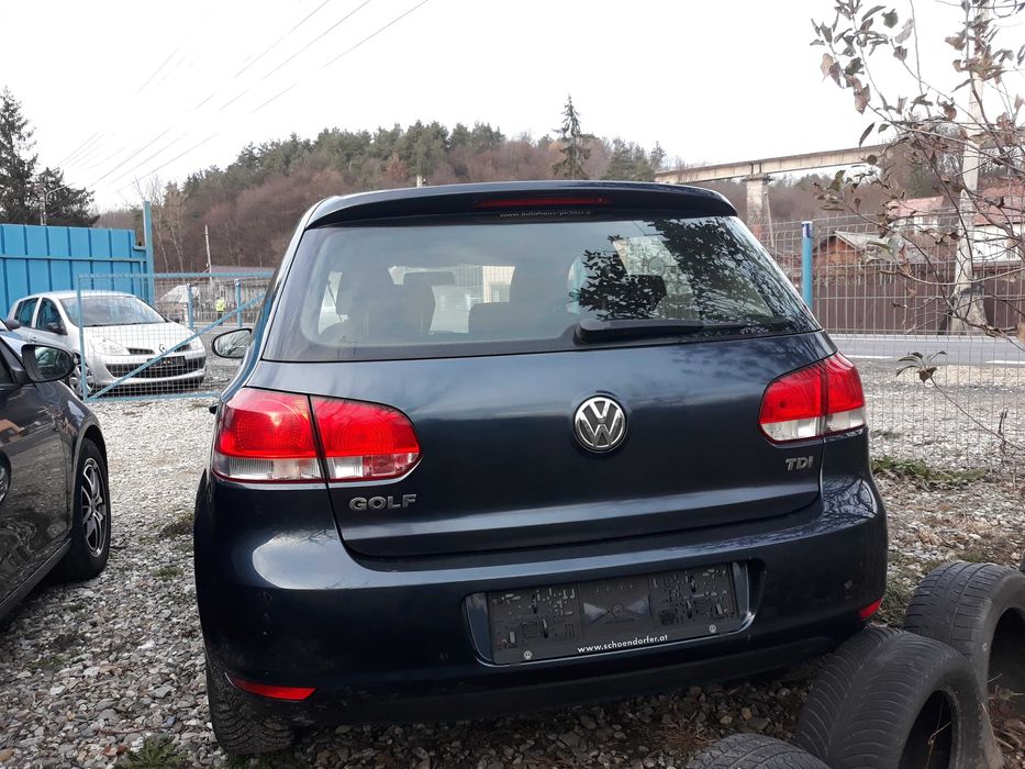 Vand Golf 6 Diesel 1.6  CASH sau RATE