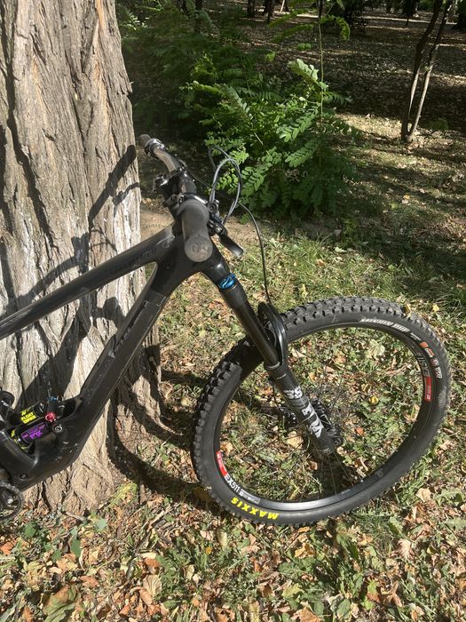 Bicicleta Full Suspension Specialized Enduro 2022