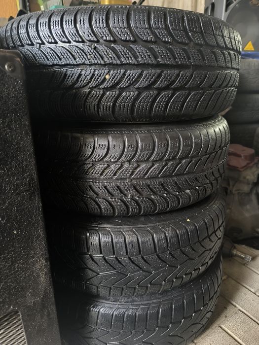 Roți de iarna Opel  195 65 15  5x110