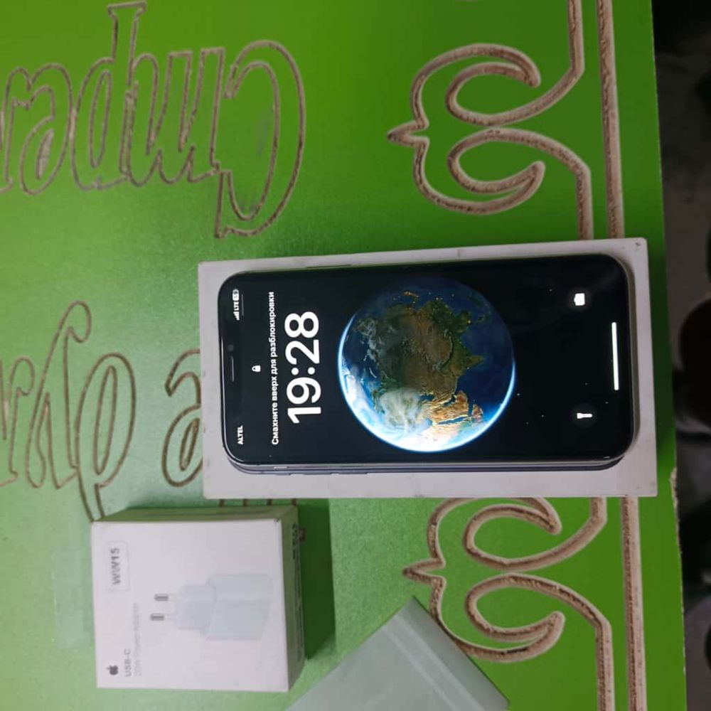 iPhone X,64 гб. Продам срочно в зопошем состояное