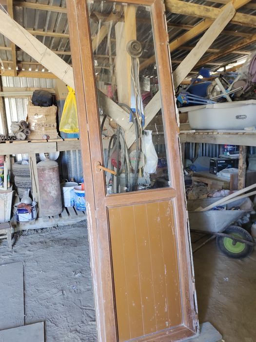 Пластик терезе есік сатылады