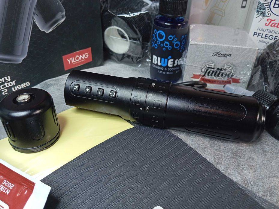 Mega Kit Aparat de tatuat Ylong F8 Multistroke 2.4 - 4.5, Strong Motor