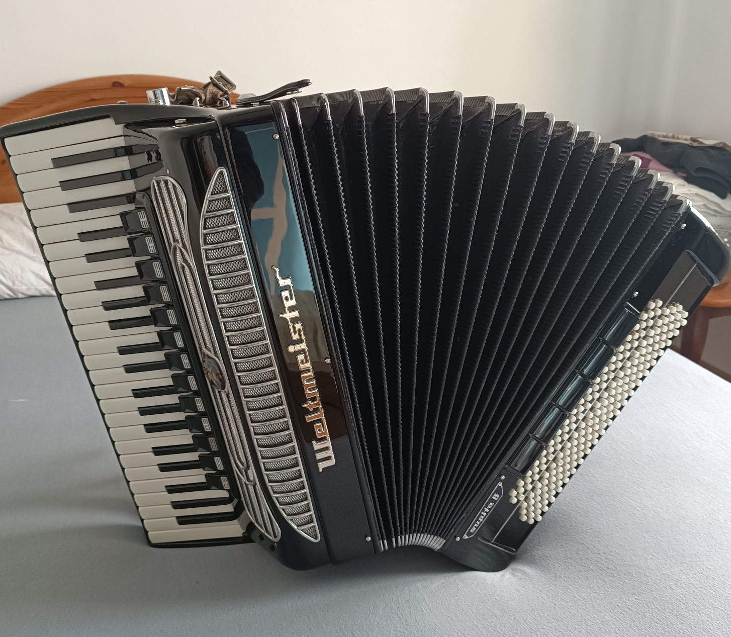 Acordeon Weltmeister Supita B