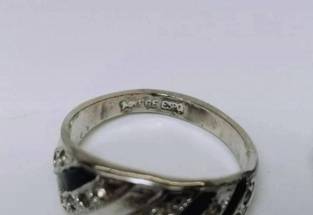 Set inel, cercei si pandantiv placati cu aur alb de "14KT GE Espo"