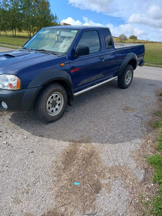 Nissan navara  2004 4x4
