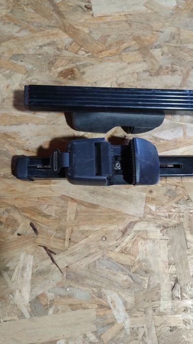 Vând portbagaj și bare pentru Passat b5