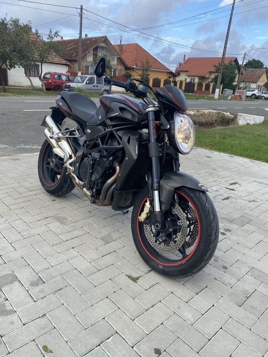 Mv augusta 921 cm accept si schimb