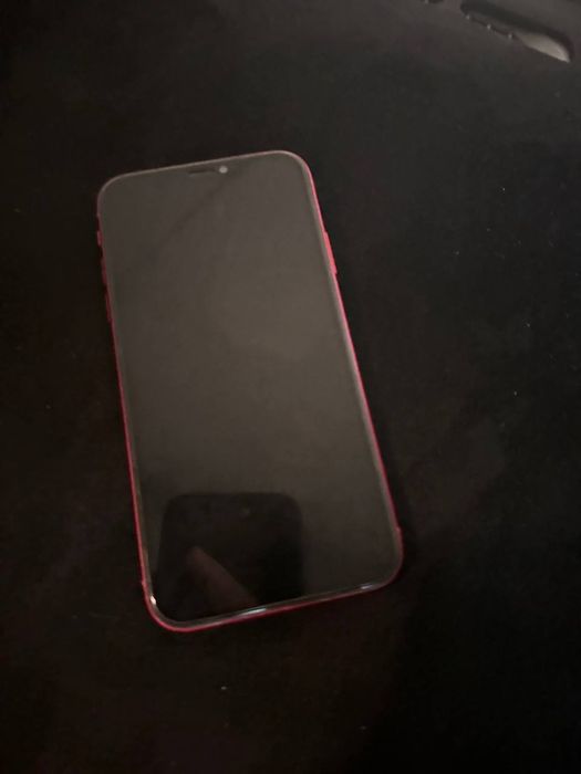 Продам айфон 10 XR