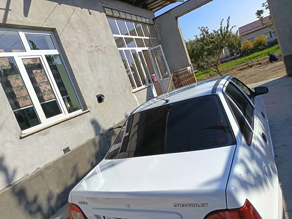 Nexia 2 xolati yaxhi