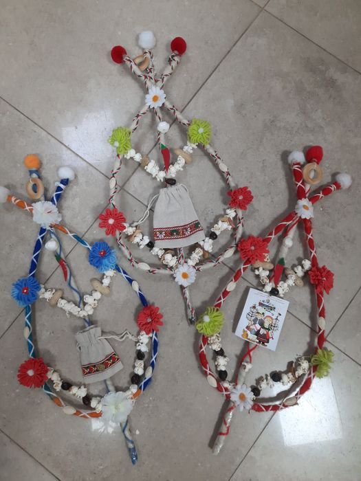 Битови сурвачки изработени с естествени материали