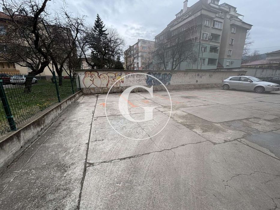 Продава се Гараж / Паркомясто в Перник, Център - 37 кв.м за 744 €/кв.м - Снимка #8
