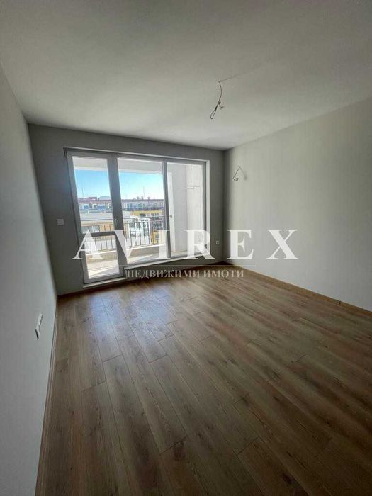 Продава се Тристаен апартамент в Пловдив, Христо Смирненски - 102 кв.м за 1608 €/кв.м - Снимка #3