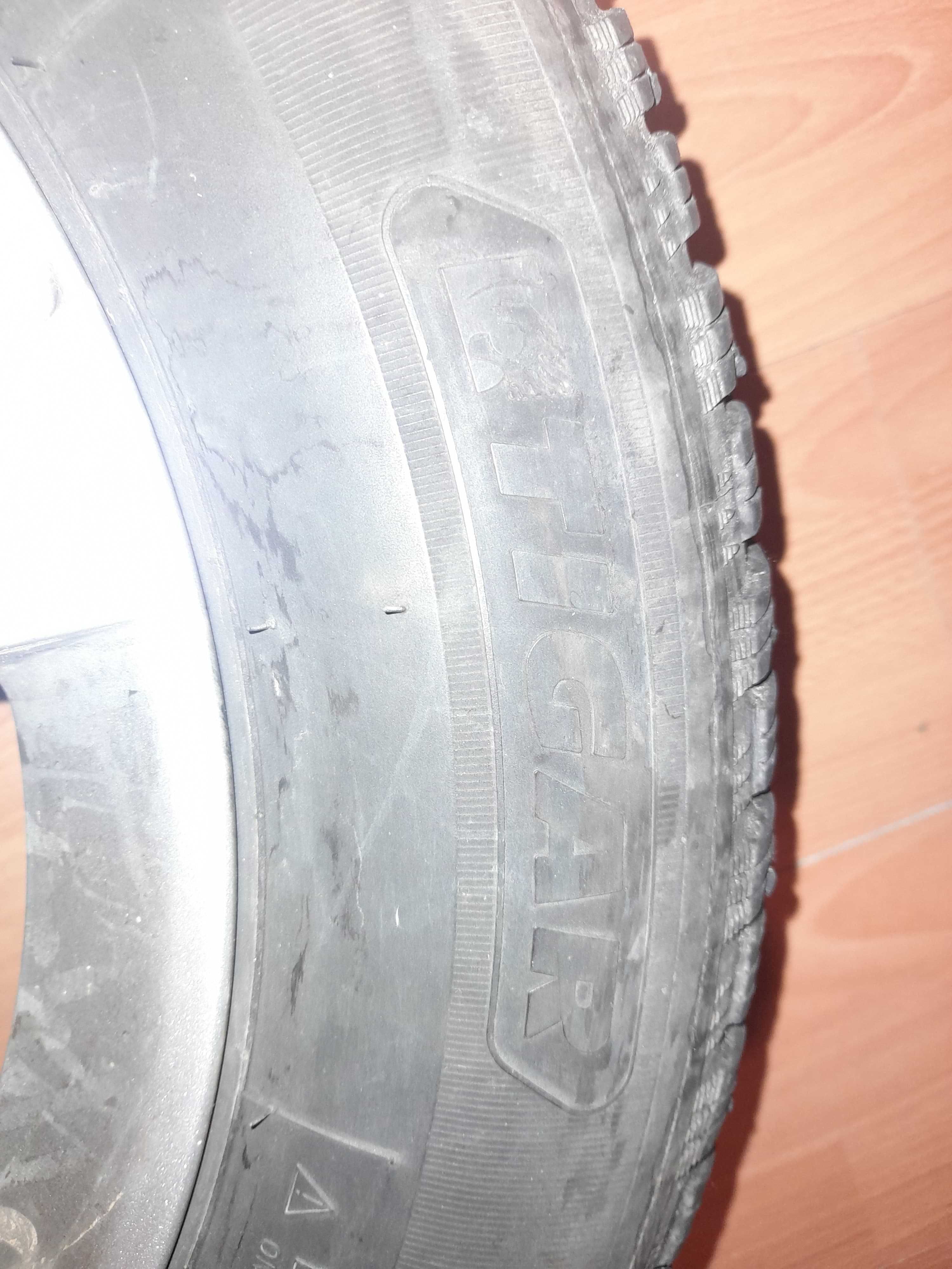 Anvelope Iarna 215/60/R16 99H M+S