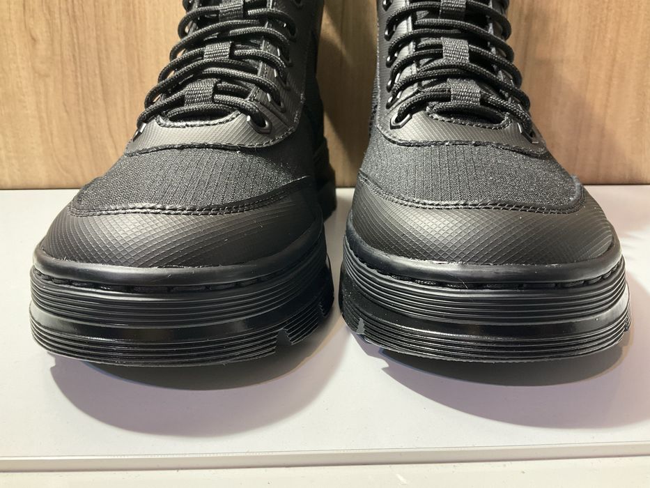 Обувки (боти) Dr. Martens Combs Tech