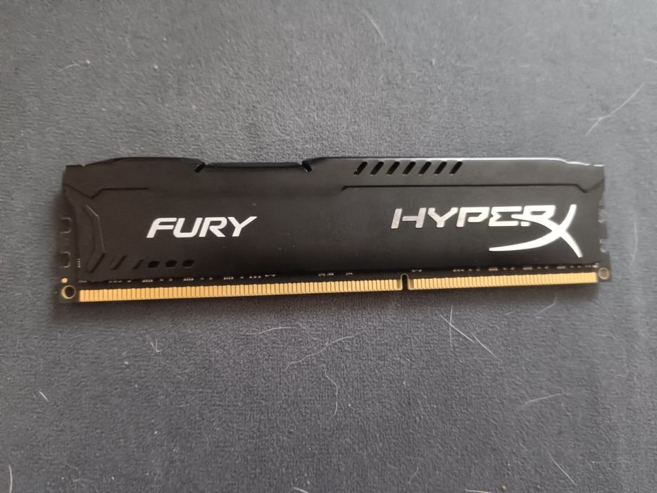 Озу 8gb ddr3 с радиатором Kingstone