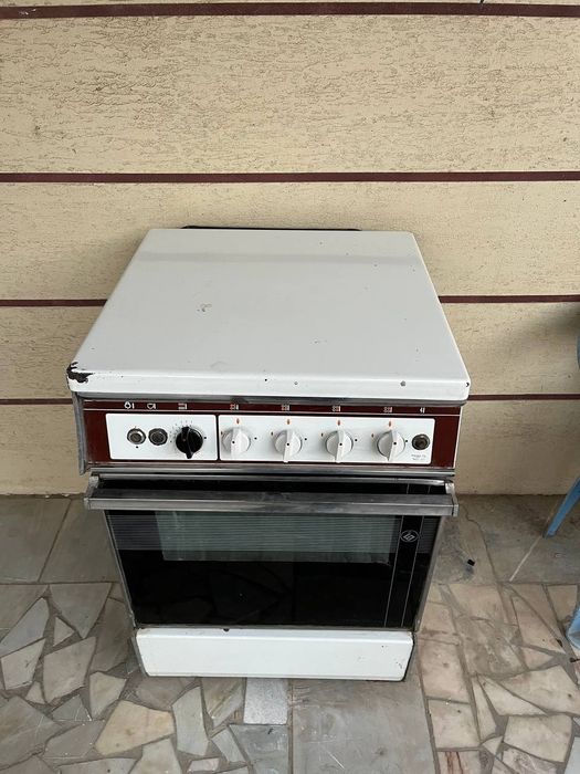 Газ плита рабочий