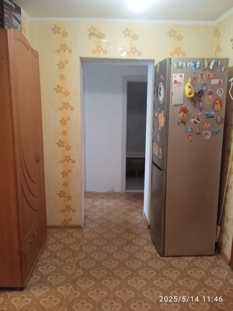 Продам 2 к кв ул.пл.8 мкр.  Торг есть..