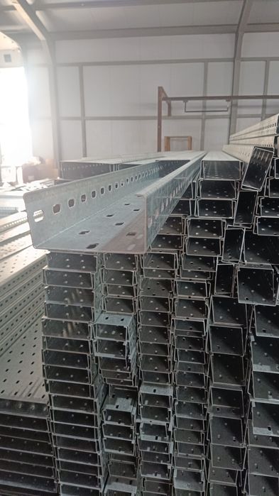 Лоток перфорированный 100х50х2500 1.0мм