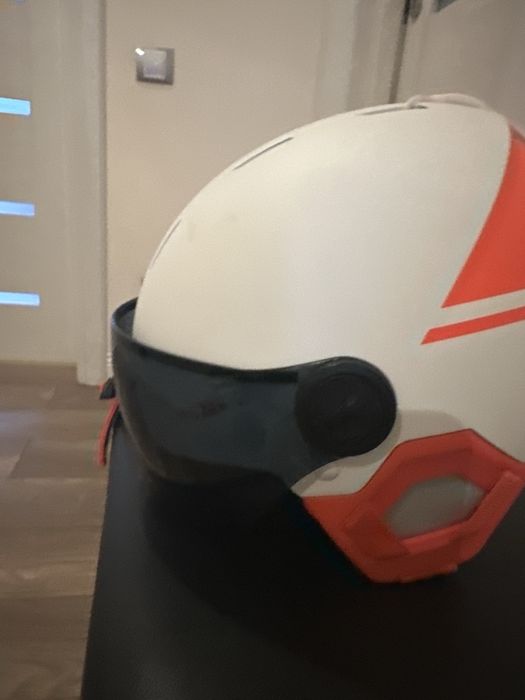 Casaca schi cu ochelari