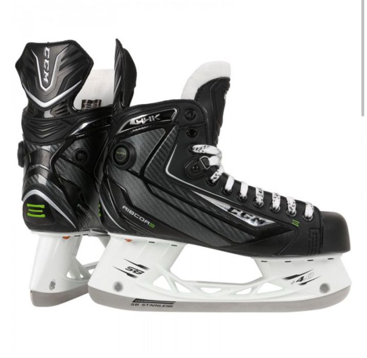 Patine hockey CCM Ribcor 44K mărimea 43, ca noi + geantă cadou