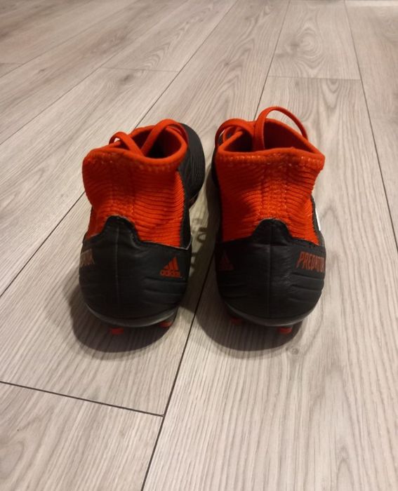 Vand Ghete Fotbal nr 45 Adidas