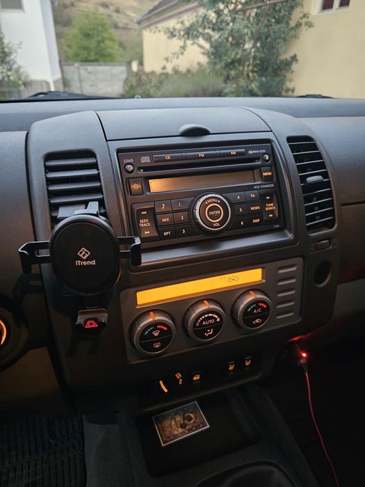 Nissan Navarra D40