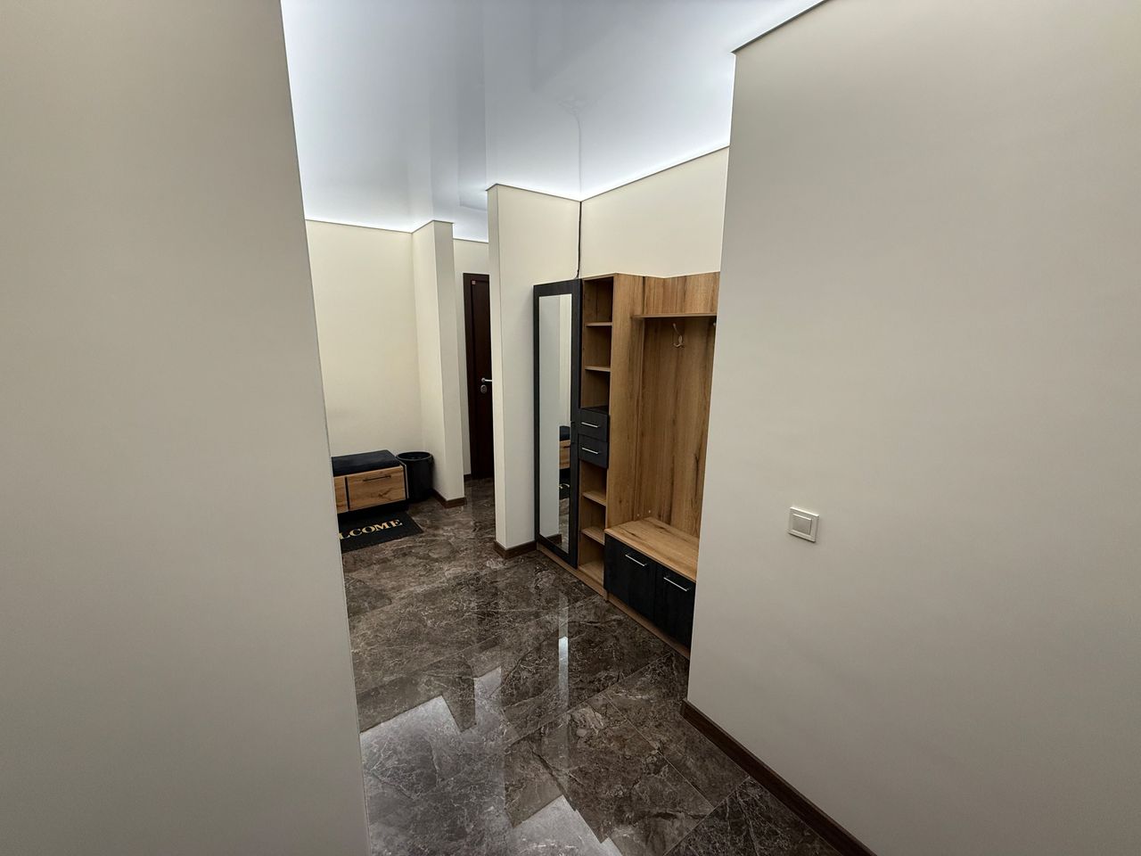 Дава се под наем Тристаен апартамент в Перник, Мошино - 110 кв.м за 612 € - Снимка #6