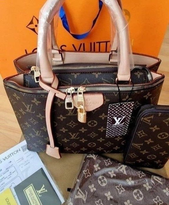 Set 3 articole LV,model office,saculet, etichetă