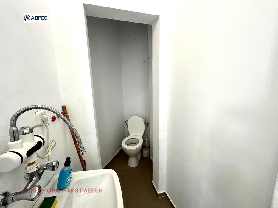 Магазин в Враца-Център площ 64 цена 84363