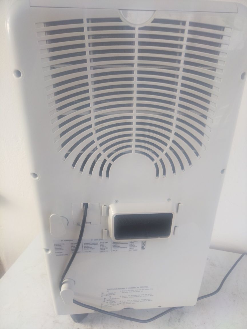 Мобилен климатик SUNTEC 9000BTU 790W
10000BTU
Температурен режим