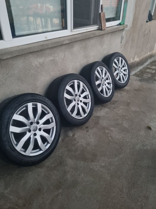 Продавам джанти  със гуми CMS 5×112 R17
