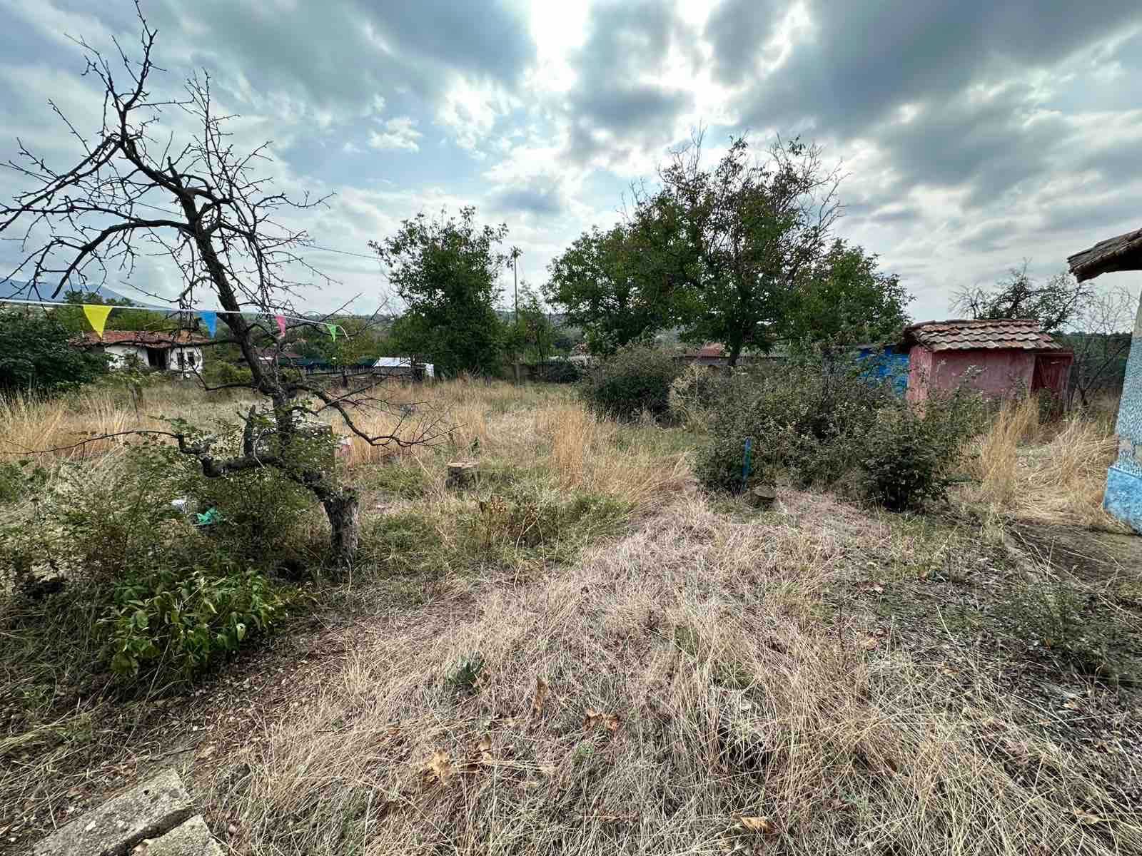 Къща в Отец пайсиево  чист въздух и спокойствие