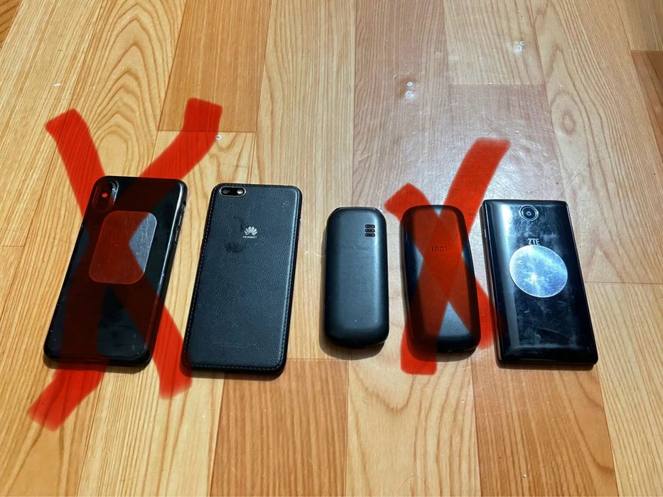 Телефоны б/у  разные