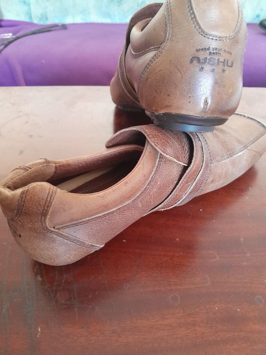 Pantofii din piele naturala ms 43