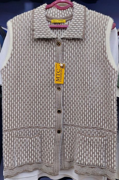 Безрукавка женская ангора