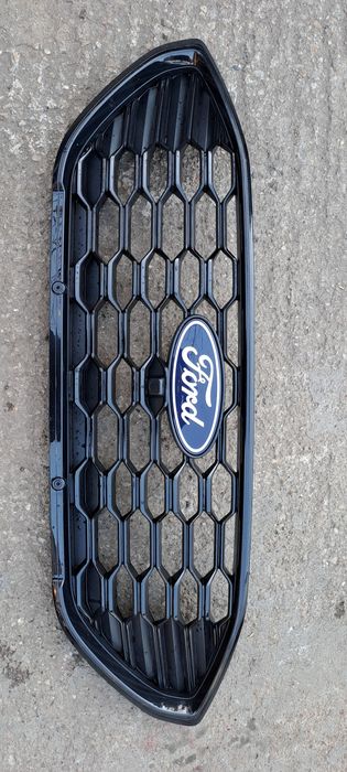 Grila centrala radiator Ford Puma ST-line 2024/2025