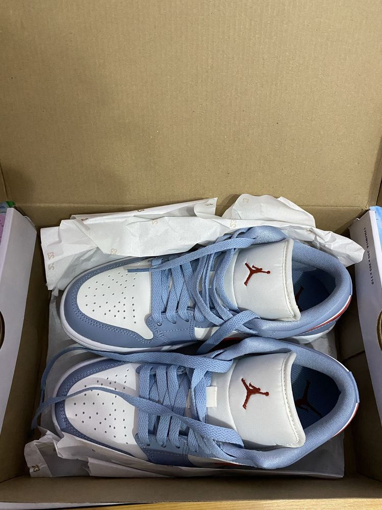Adidași originali Jordan, mărimea 38 – noi, în cutie