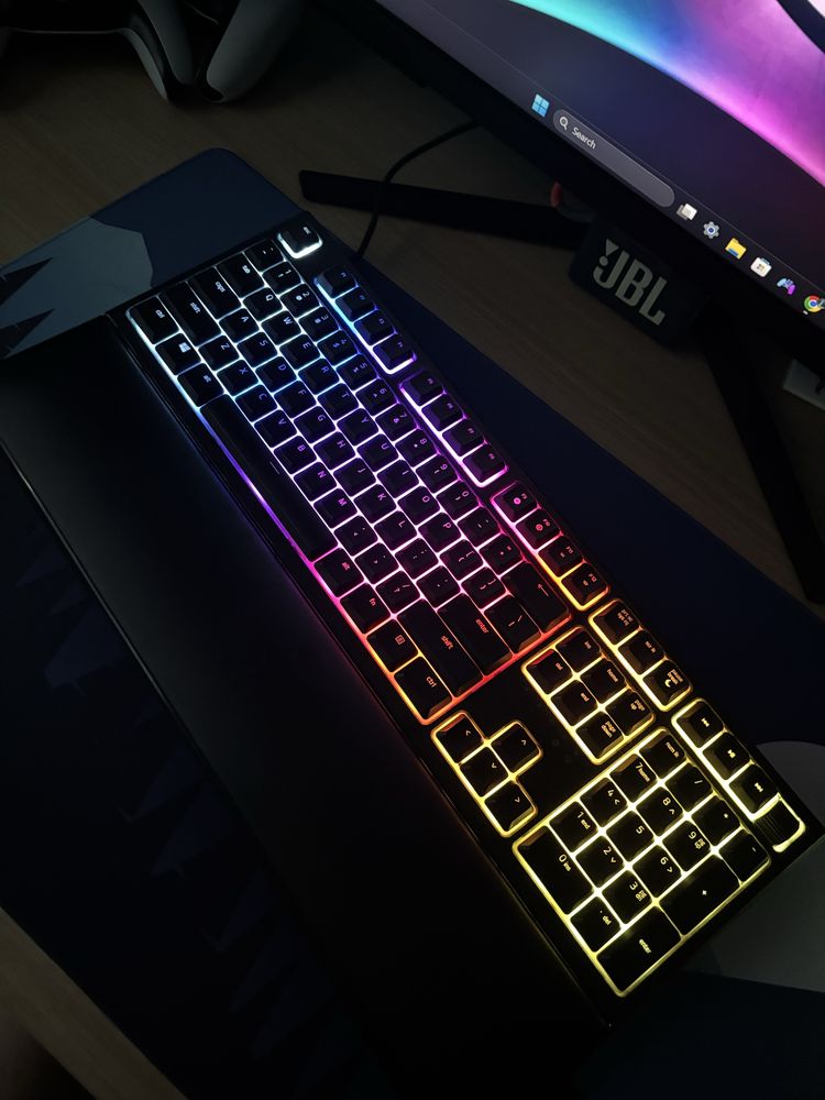 Razer Ornata V2.